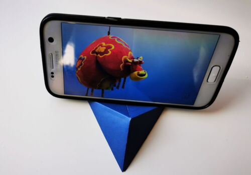 zur Anleitung des Origami-Handyhalters